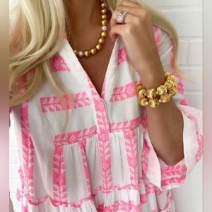 Crown & Ivy pink and white dress